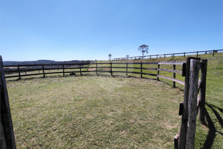 Fazenda para alugar com 3 quartos em Vila Santana, Itapetininga, SP