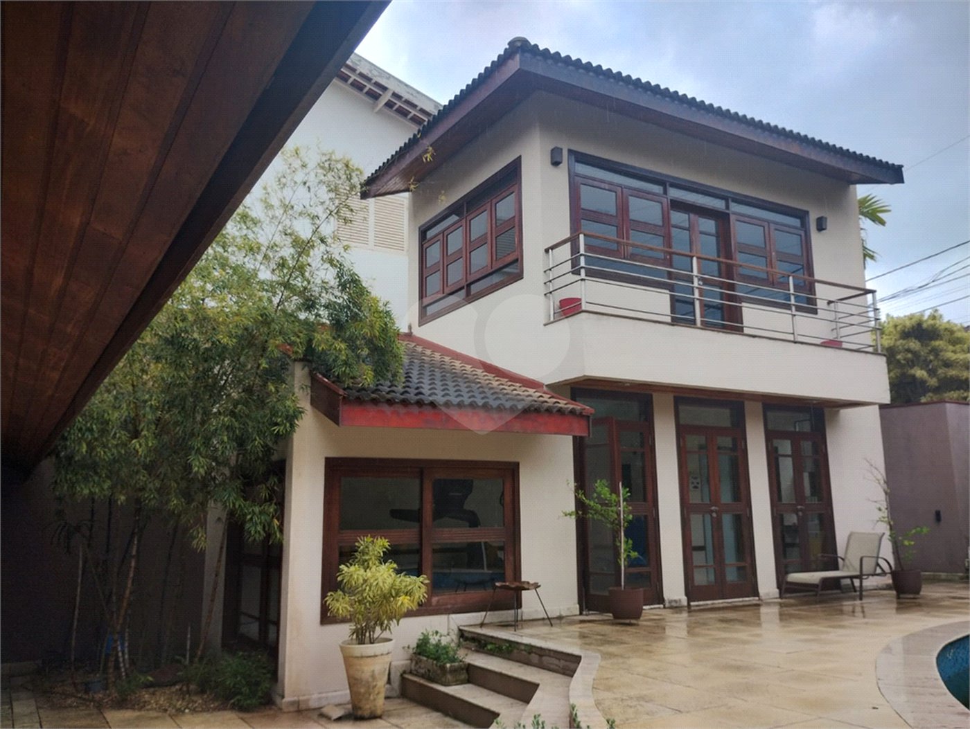 Casa à venda com 5 quartos, sendo 4 suítes, no condomínio Santa Teresa, Jundiaí - SP