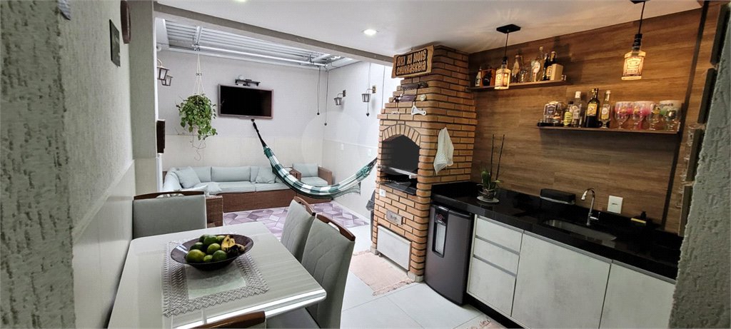 Sobrado à venda com 2 quartos, sendo 1 suíte, em Vila Mazzei, São Paulo, SP