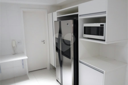 Apartamento para alugar com 4 suítes em Chácara Flora, São Paulo, SP