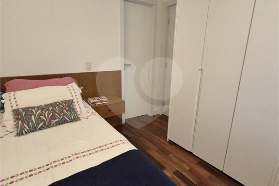 Apartamento à venda com 3 suítes em Santana, São Paulo, SP