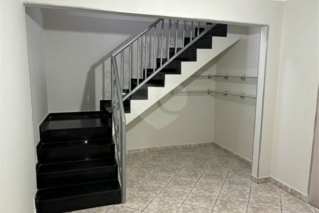 Casa à venda com 3 quartos, sendo 1 suíte, em Jardim São Judas Tadeu, Salto, SP