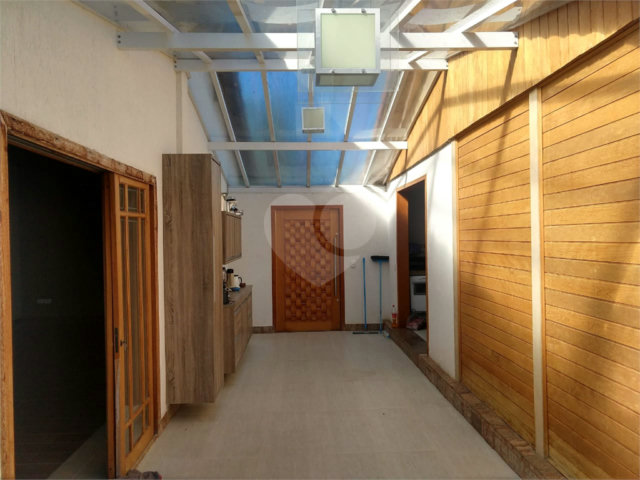 Casa à venda ou para alugar com 6 quartos, sendo 2 suítes,  em Rio Acima, Mairiporã, SP