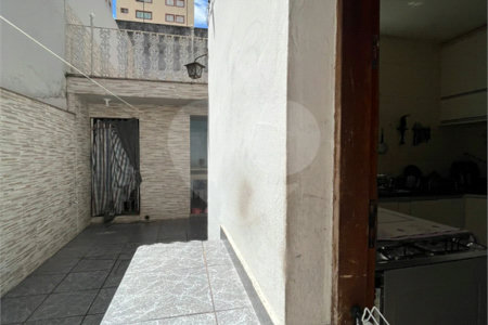 Sobrado à venda com 3 quartos, sendo 1 suíte, em Vila Paulicéia, São Paulo, SP