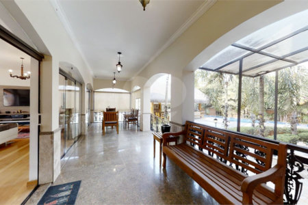 Casa à venda com 4 suítes em Jardim Marajoara, São Paulo, SP