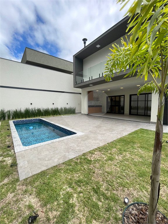 Casa à venda com 3 suítes no condomínio Reserva São Nicolau, Atibaia - SP