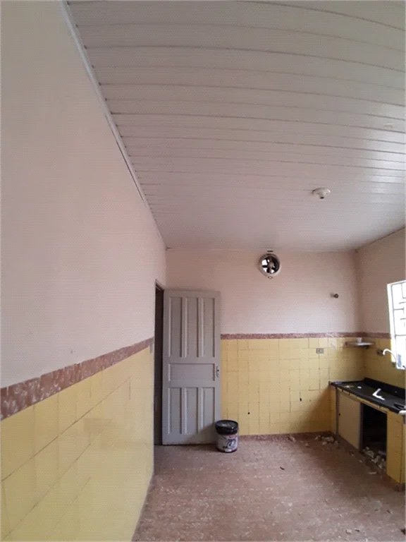 Casa à venda com 4 quartos em Vila Hamburguesa, São Paulo, SP