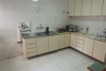 Casa à venda com 2 quartos em Jardim das Esmeraldas, São Paulo, SP