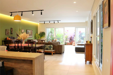 Casa à venda com 6 quartos, sendo 4 suítes, em Bosque da Saúde, São Paulo, SP