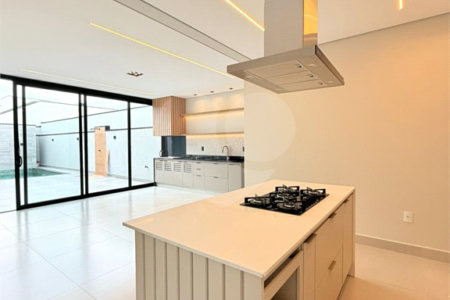 Casa à venda com 3 suítes no condomínio Residencial Milano, Indaiatuba - SP