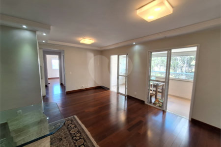 Apartamento para alugar com 3 suítes em Vila Suzana, São Paulo, SP