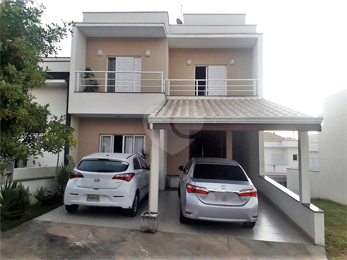 Casa à venda com 3 quartos, sendo 1 suíte,  no condomínio Golden Park Residence II, Sorocaba - SP
