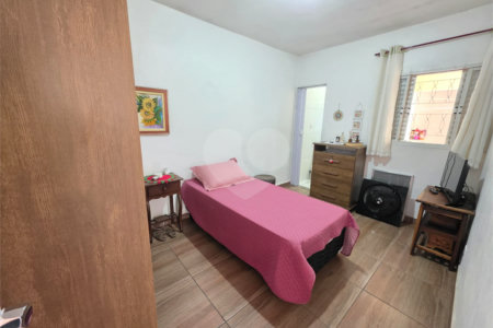 Casa à venda com 6 quartos, sendo 2 suítes, em Conjunto Residencial Butantã, São Paulo, SP