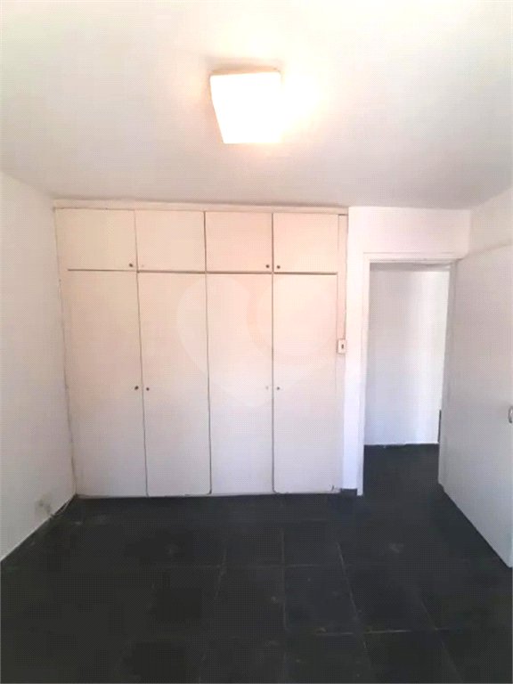 Apartamento à venda com 2 quartos em Santo Amaro, São Paulo, SP