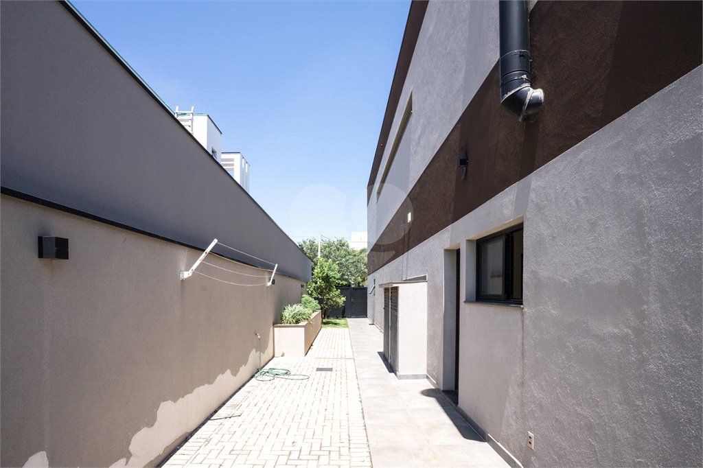 Casa à venda ou para alugar com 4 suítes no condomínio Campo de Toscana, Vinhedo - SP