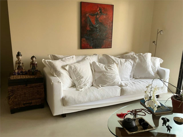 Apartamento à venda com 4 quartos, sendo 2 suítes,  em Vila Andrade, São Paulo, SP