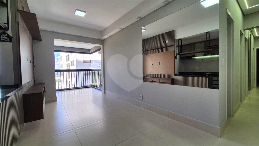 Apartamento à venda com 3 quartos, sendo 1 suíte,  em Além Ponte, Sorocaba, SP