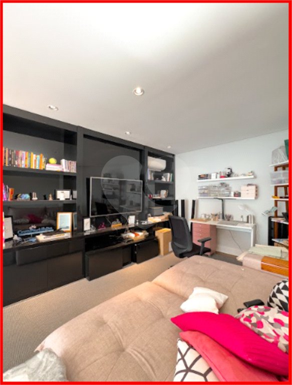 Apartamento à venda com 3 suítes em Cidade Monções, São Paulo, SP
