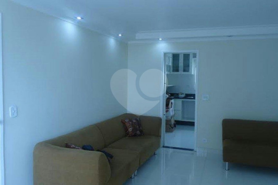 Apartamento à venda com 3 quartos, sendo 1 suíte, em Jardim das Laranjeiras, São Paulo, SP