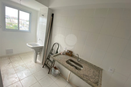 Apartamento à venda com 2 quartos em Botujuru, Mogi das Cruzes, SP