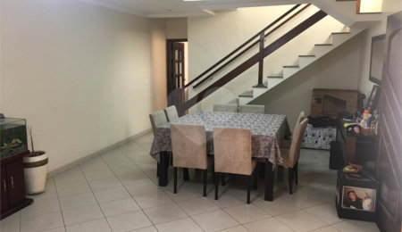 Sobrado à venda com 3 quartos, sendo 1 suíte,  em Vila Moreira, Guarulhos, SP