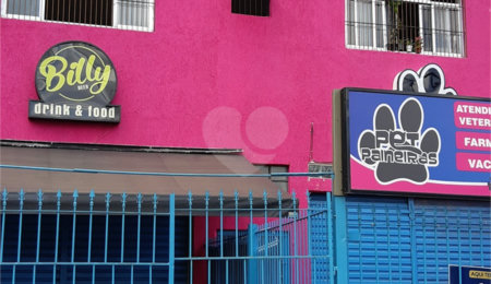 Sobrado à venda com 20 quartos em Jardim Peri, São Paulo, SP