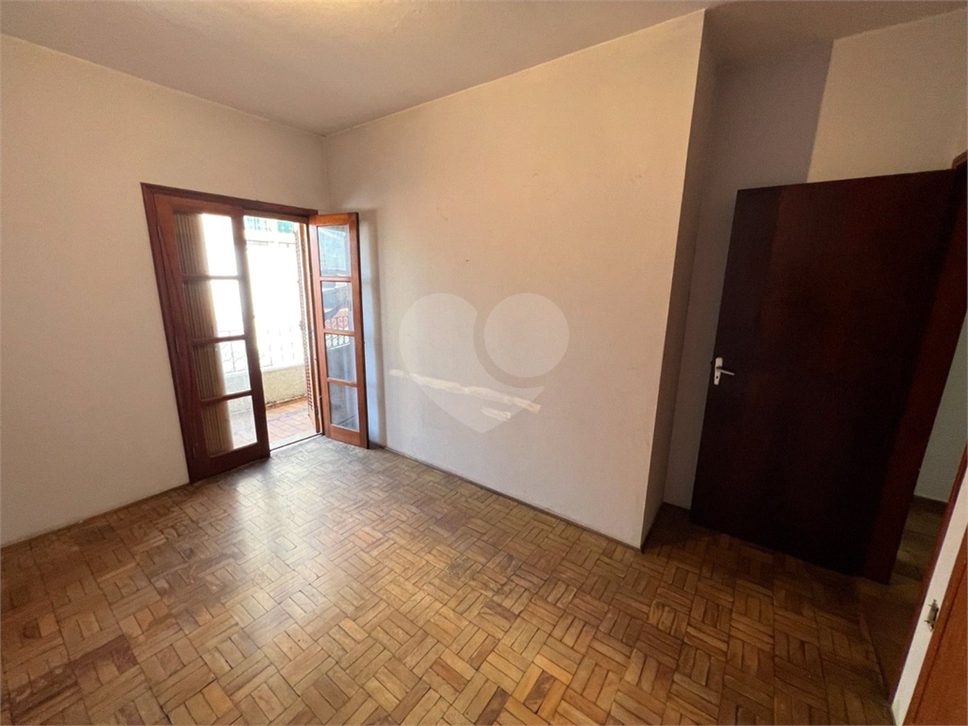 Casa à venda com 3 quartos, sendo 1 suíte, em Vila Vianelo, Jundiaí, SP