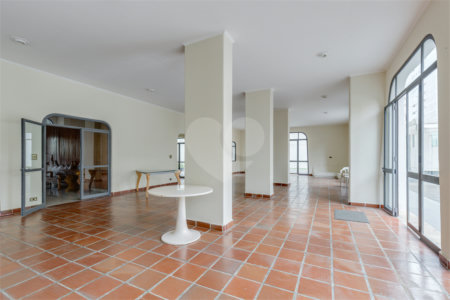 Apartamento à venda com 3 quartos, sendo 1 suíte, em Chácara Santo Antônio (zona Sul), São Paulo, SP