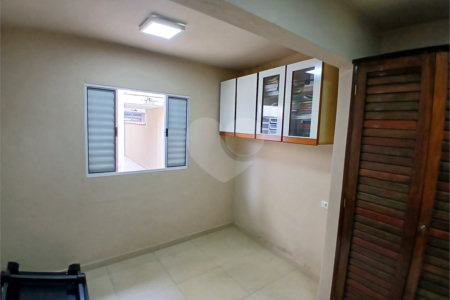 Sobrado à venda com 3 quartos em Vila Mazzei, São Paulo, SP