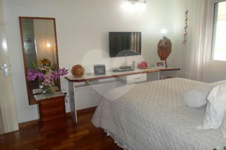 Sobrado à venda com 3 suítes em Vila Isolina Mazzei, São Paulo, SP