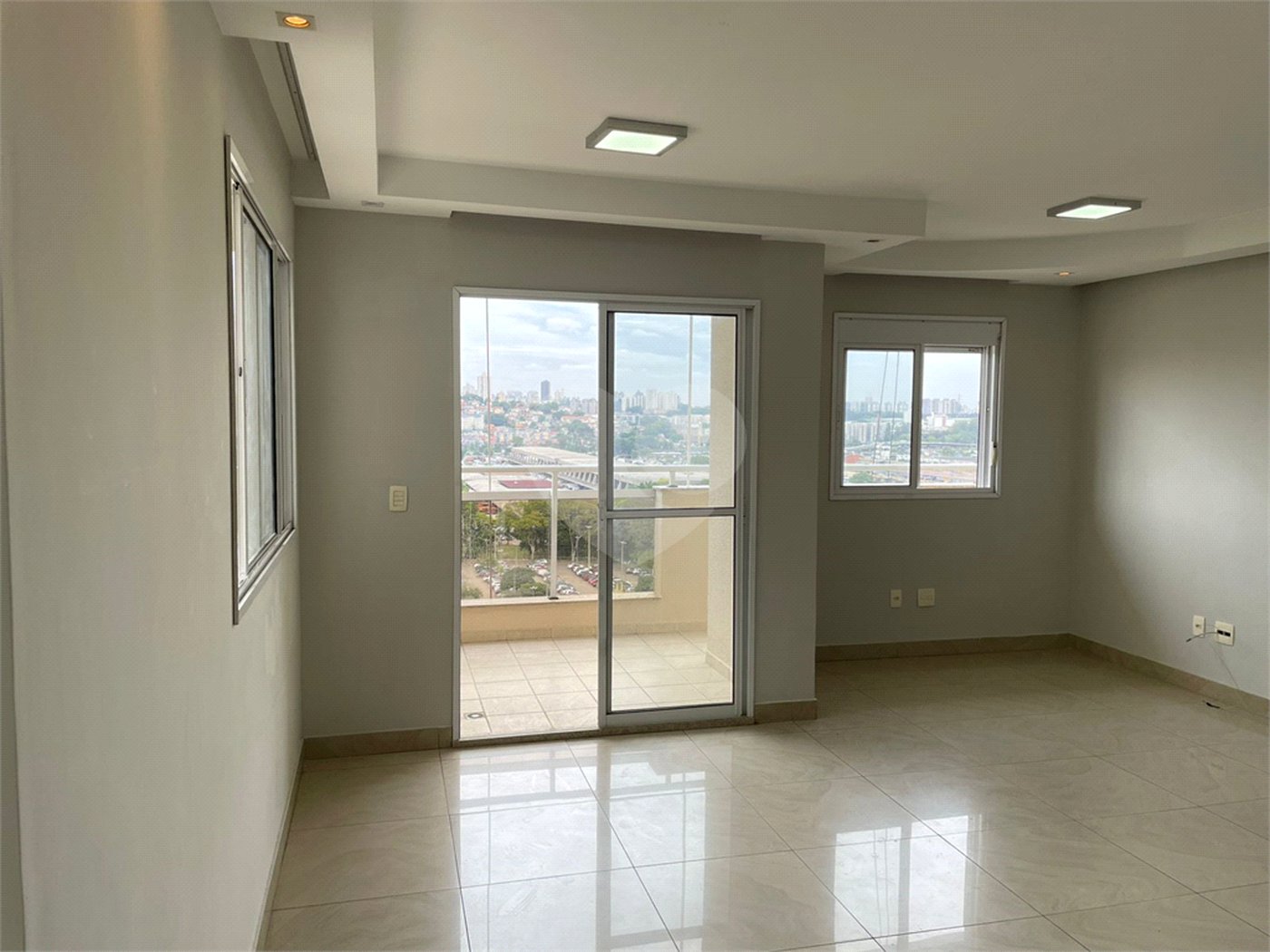 Apartamento à venda com 2 quartos, sendo 1 suíte, em Vila Leopoldina, São Paulo, SP