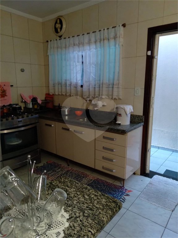 Casa Térrea à venda com 3 quartos, sendo 1 suíte, em Vila Galvão, Guarulhos, SP