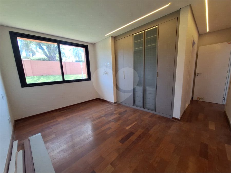 Casa para alugar com 5 quartos, sendo 3 suítes,  no condomínio Chacara Santa Maria, Votorantim - SP
