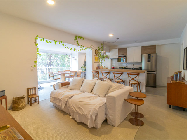 Apartamento à venda com 3 quartos, sendo 1 suíte,  em Morumbi, São Paulo, SP