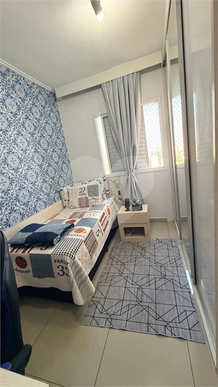 Apartamento à venda com 3 quartos, sendo 1 suíte, em Jardim Tupanci, Barueri, SP