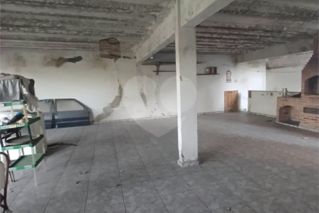 Casa à venda com 3 quartos, sendo 1 suíte, em Senador Camará, Rio de Janeiro, RJ