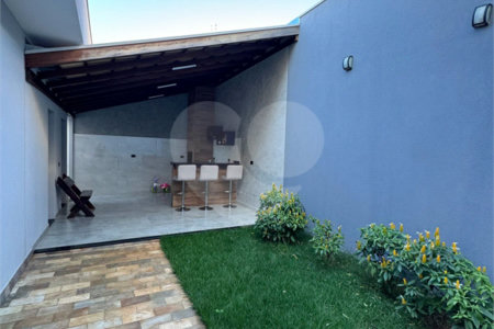 Casa à Venda no Bairro Santa Júlia – Ampla, Moderna e Bem Localizada