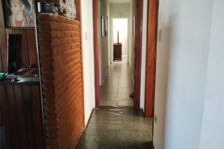Casa de Vila à venda com 4 suítes em Jardim Londrina, São Paulo, SP