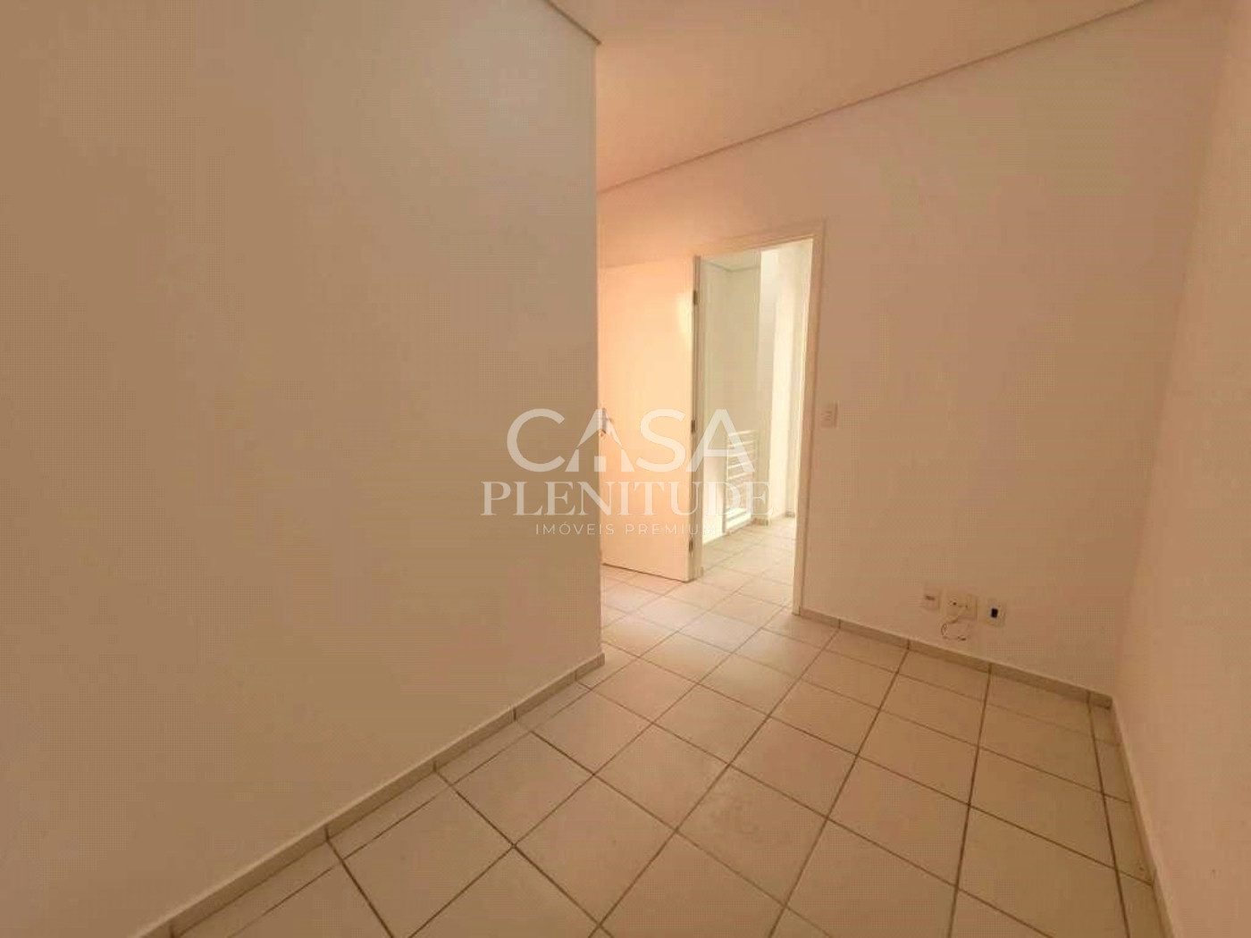 Casa em condomínio à venda com 2 quartos em Jardim Karolyne, Votorantim, SP