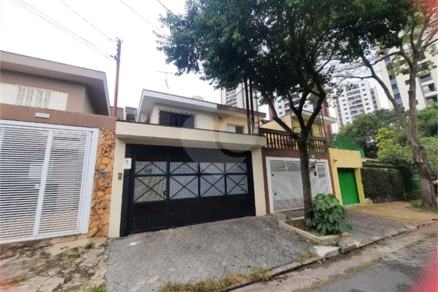 Sobrado à venda com 3 quartos, sendo 1 suíte, em Butantã, São Paulo, SP