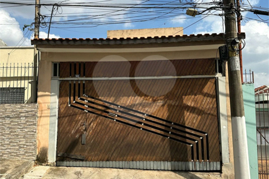 Sobrado à venda com 3 quartos, sendo 1 suíte, em Vila Nova Cachoeirinha, São Paulo, SP