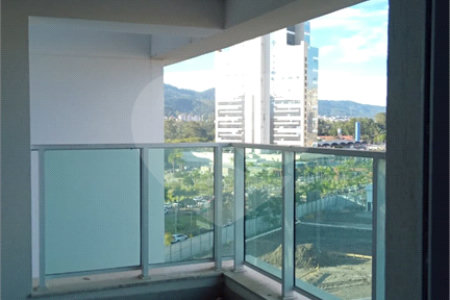 Apartamento à venda com 3 quartos, sendo 1 suíte,  em Vila Mogilar, Mogi das Cruzes, SP