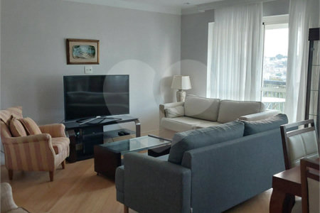Apartamento à venda com 3 quartos, sendo 2 suítes,  em Cidade São Francisco, São Paulo, SP