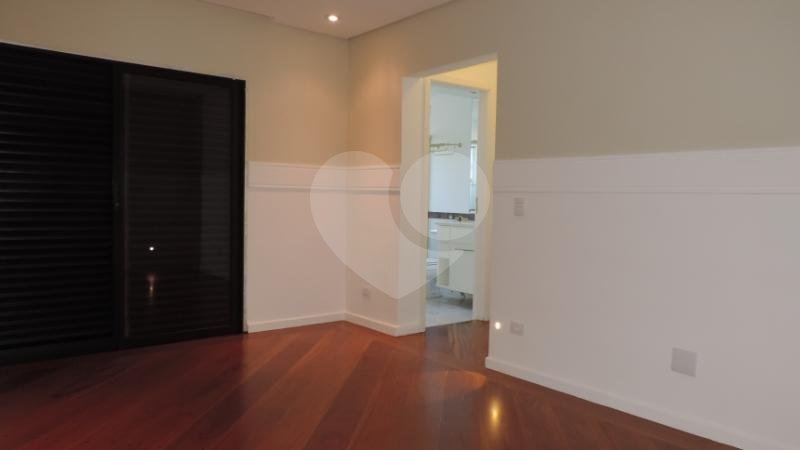 Apartamento à venda com 3 suítes em Jardim Marajoara, São Paulo, SP