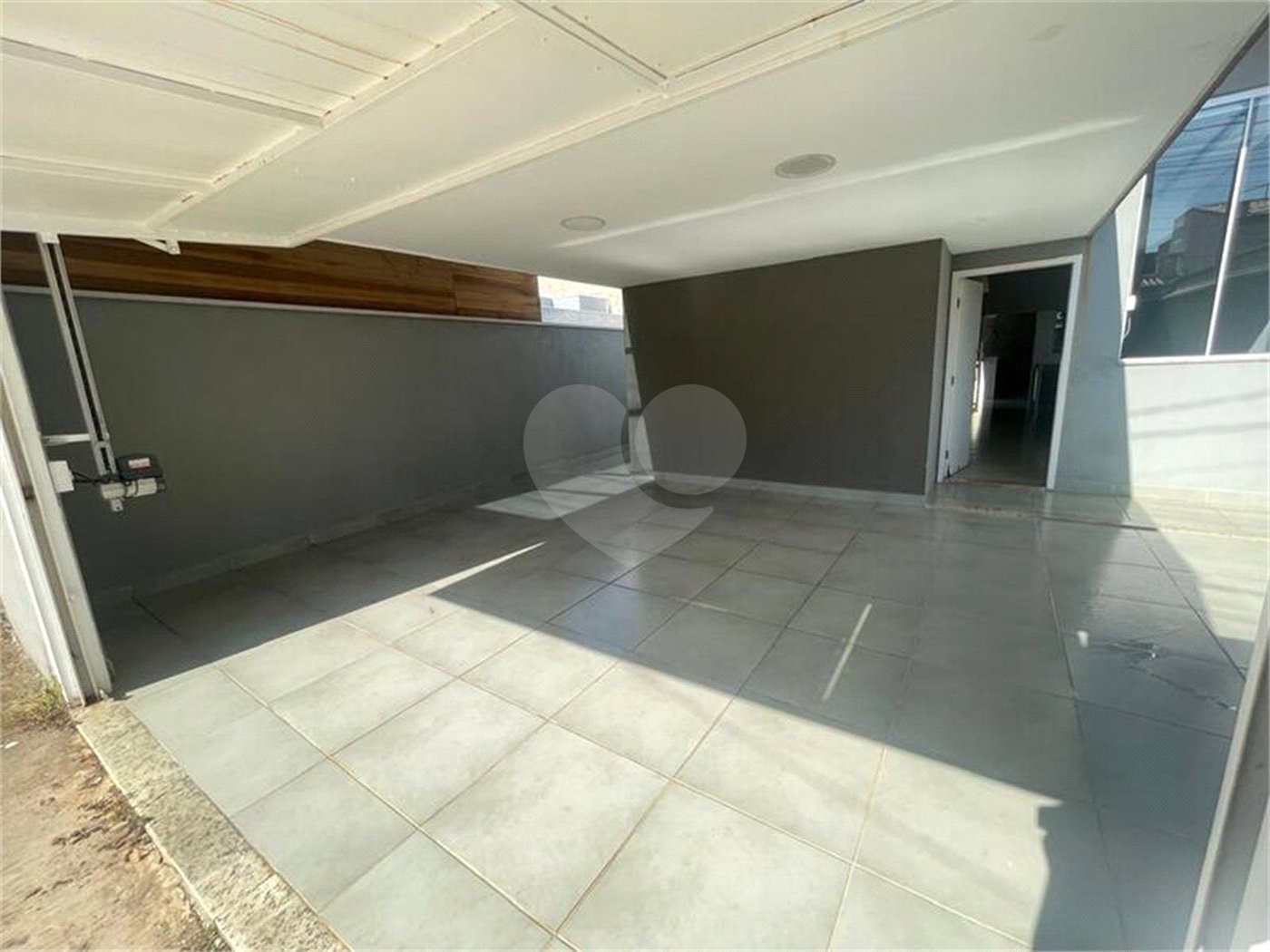 Casa à venda com 2 quartos, sendo 1 suíte,  em Jardim Residencial Veneza, Indaiatuba, SP