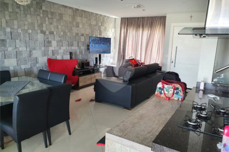 Casa à venda com 3 quartos, sendo 1 suíte, no condomínio Horto Florestal Iii, Sorocaba - SP