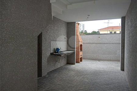 Casa à venda com 2 suítes no condomínio Residencial Napoles, São Paulo - SP