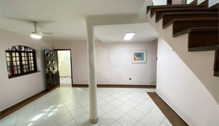 Casa à venda com 5 quartos, sendo 1 suíte, em Indianópolis, São Paulo, SP