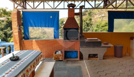Chácara à venda com 5 quartos, sendo 1 suíte, em Vitória Régia, Atibaia, SP