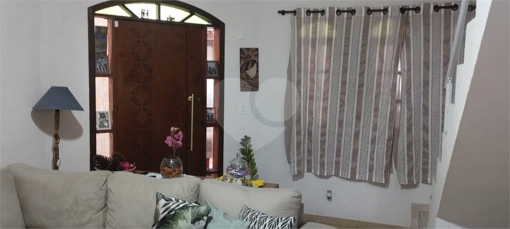 Casa à venda com 3 quartos em Parque Residencial Marengo, Itaquaquecetuba, SP